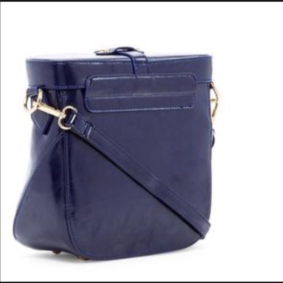 Vintage Crossbody Blue Handbag - Picture 2 of 3